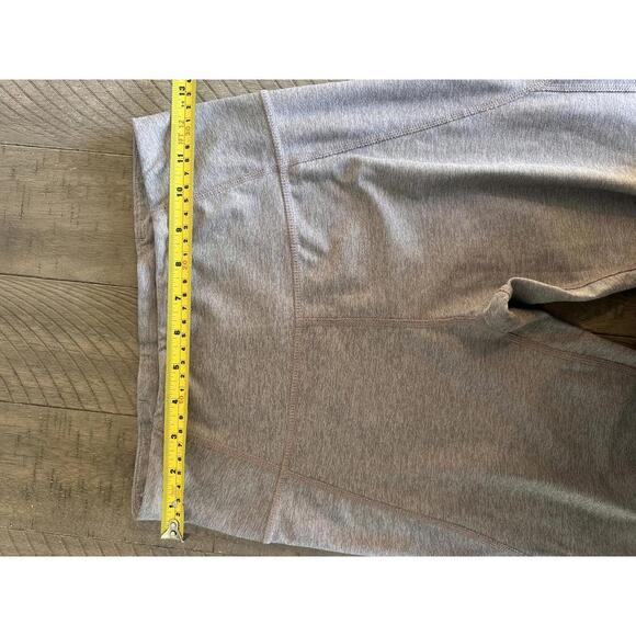 Varley Everett Mid Rise Cropped 24” Leggings Heathered Beige Women’s size XS - Picture 7 of 14